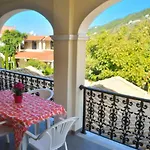 Appartement Yannis On Agios Gordios In Corfu